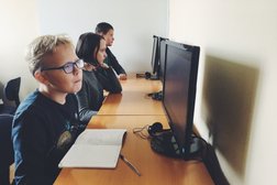 Школа программирования и робототехники Real-IT, с рейтингом 4.8 - находится по адресу Тюмень, Фабричная улица, 1 