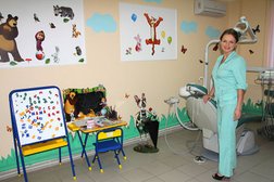 Центр дентальной имплантации Клиника Рахимова, с рейтингом 3.1 - находится по адресу Самара, Крутые Ключи, 33 