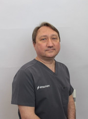 Стоматолог-хирург Александр Феликсович Кортс