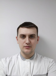 Ветеринар, ветеринарный врач-терапевт Ростислав Рустамович Лартон