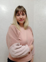 Бровист, директор Евгения Евстягина