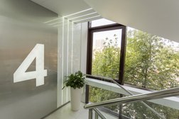 Институт пластической хирургии и косметологии на Ольховской улице, с рейтингом 4.3 - находится по адресу Москва, Ольховская улица, 27 