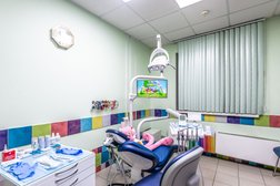 Центр стоматологии для детей и взрослых Добрый Крокодил, с рейтингом 4.8 - находится по адресу Москва, Перовская улица, 16 