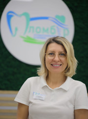 Пародонтолог, стоматолог Лариса Викторовна Бугорская