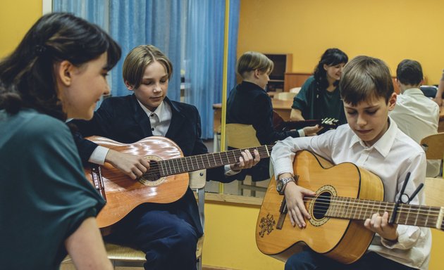 Багетные мастерские, район ВИЗ, Екатеринбург