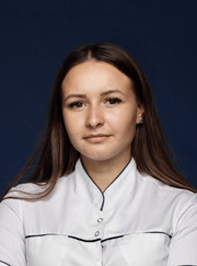 Пародонтолог, стоматолог Евгения Николаевна Тарасюк