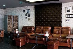 Караоке в Огнях Уфы на улице 50-летия Октября, с рейтингом 4 - находится по адресу Республика Башкортостан, Уфа, улица 50-летия Октября, 19 