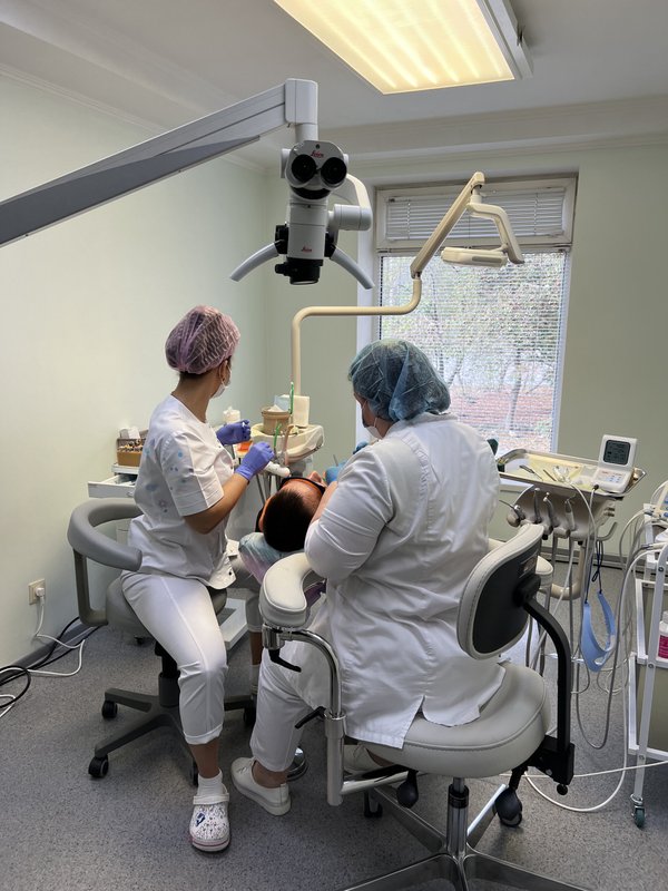 Новодент космонавтов 42. Новодент уралмаш. Новодент, екатеринбург, проспект космонавтов. Новодент космонавтов 42. Дента плюс.