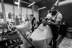 Мужская парикмахерская Portos, с рейтингом 4 - находится по адресу Республика Татарстан, Казань, улица Щапова, 43 