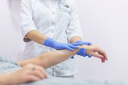 Студия коррекции фигуры и красоты TWENTY studio, с рейтингом 3 - находится по адресу Ханты-Мансийский автономный округ, Сургут, улица Чехова, 3 