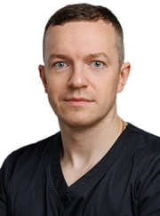 Хирург, отоларинголог Игорь Олегович Бессонов