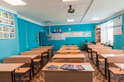 Автошкола в Самаре Автомотоклуб, с рейтингом 4.1 - находится по адресу Самарская область, пгт Смышляевка, улица Чапаева, 43 