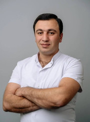Стоматолог-ортопед, имплантолог Севак Павликович Назарян