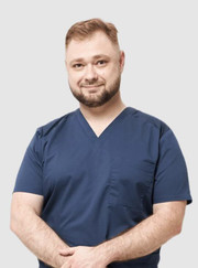 Имплантолог, стоматолог Максим Сергеевич Андриянов