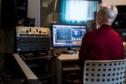 Студия звукозаписи Zvenim, с рейтингом 4.4 - находится по адресу Санкт-Петербург, Каменноостровский проспект, 42 