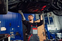 Автотехцентр СмартАвто, с рейтингом 4.9 - находится по адресу Екатеринбург, улица Адмирала Ушакова, 75 