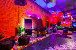 Лофт-студия Гнездо, с рейтингом 4.8 - находится по адресу Москва, Автомобильный проезд, 10с19 