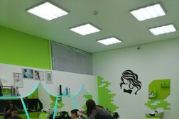 Салон красоты La Reine, с рейтингом 3.5 - находится по адресу Ярославль, улица Космонавтов, 6 к2 