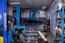 Автотехцентр CAR Service, с рейтингом 4.8 - находится по адресу Тольятти, Комсомольская, 84а ст1 