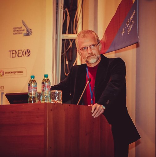 Роман Викторович Светлов