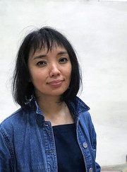 Преподаватель французского языка, учитель рисования Айгерим Сериковна Сыздыкова