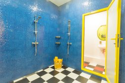 Банно-гостиничный комплекс Жара, с рейтингом 2.6 - находится по адресу Республика Татарстан, Казань, улица Рустема Яхина, 8 