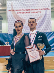 Танцор, тренер по ОФП Евгений Николаевич Кунаев