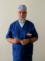 Онколог, хирург Виктор Олегович Попов