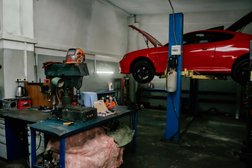 Автосервис Дяди Вани, с рейтингом 5 - находится по адресу Великий Новгород, Большая Санкт-Петербургская улица, 80с1Г 