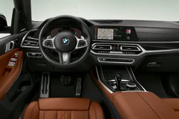 Шиномонтажная мастерская Pit-Stop, с рейтингом 3.6 - находится по адресу Санкт-Петербург, территория Ольгино, Полевая улица, 12 