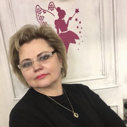 Елена Тихомирова