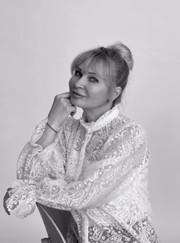 Флорист, директор магазина Светлана Викторовна Сухачева