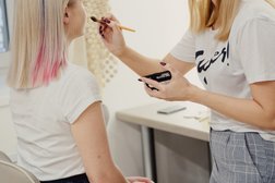 Салон красоты Амели, с рейтингом 3.9 - находится по адресу Тула, проспект Ленина, 112 