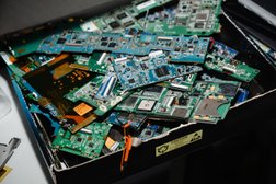 Сервис по ремонту ноутбуков и телефонов ТехноГуру, с рейтингом 4.5 - находится по адресу Екатеринбург, улица 8 Марта, 158 
