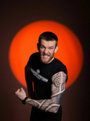 Тренер по бодибилдингу, тренер по жиму лёжа Антон Абидаров