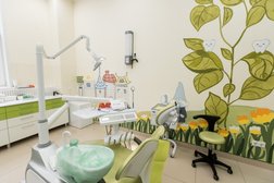Стоматологическая клиника Семьядент, с рейтингом 3.6 - находится по адресу Барнаул, Балтийская улица, 23 