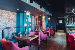 Лаундж-бар Feromon Group, с рейтингом 4.5 - находится по адресу Санкт-Петербург, Ефимова, 3 лит Ж 