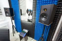 Школа вокала Живи, с рейтингом 5 - находится по адресу Москва, Архангельский переулок, 9 