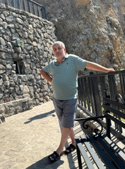 Дизайнер, мастер на час Арсен Норайрович Петросян