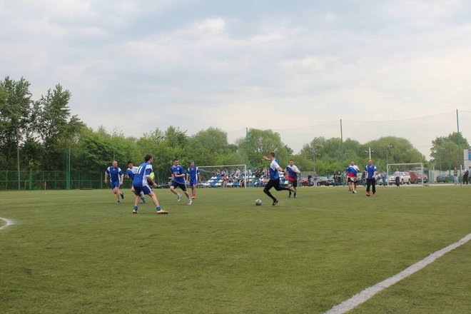 sportivnyj kompleks iskra na