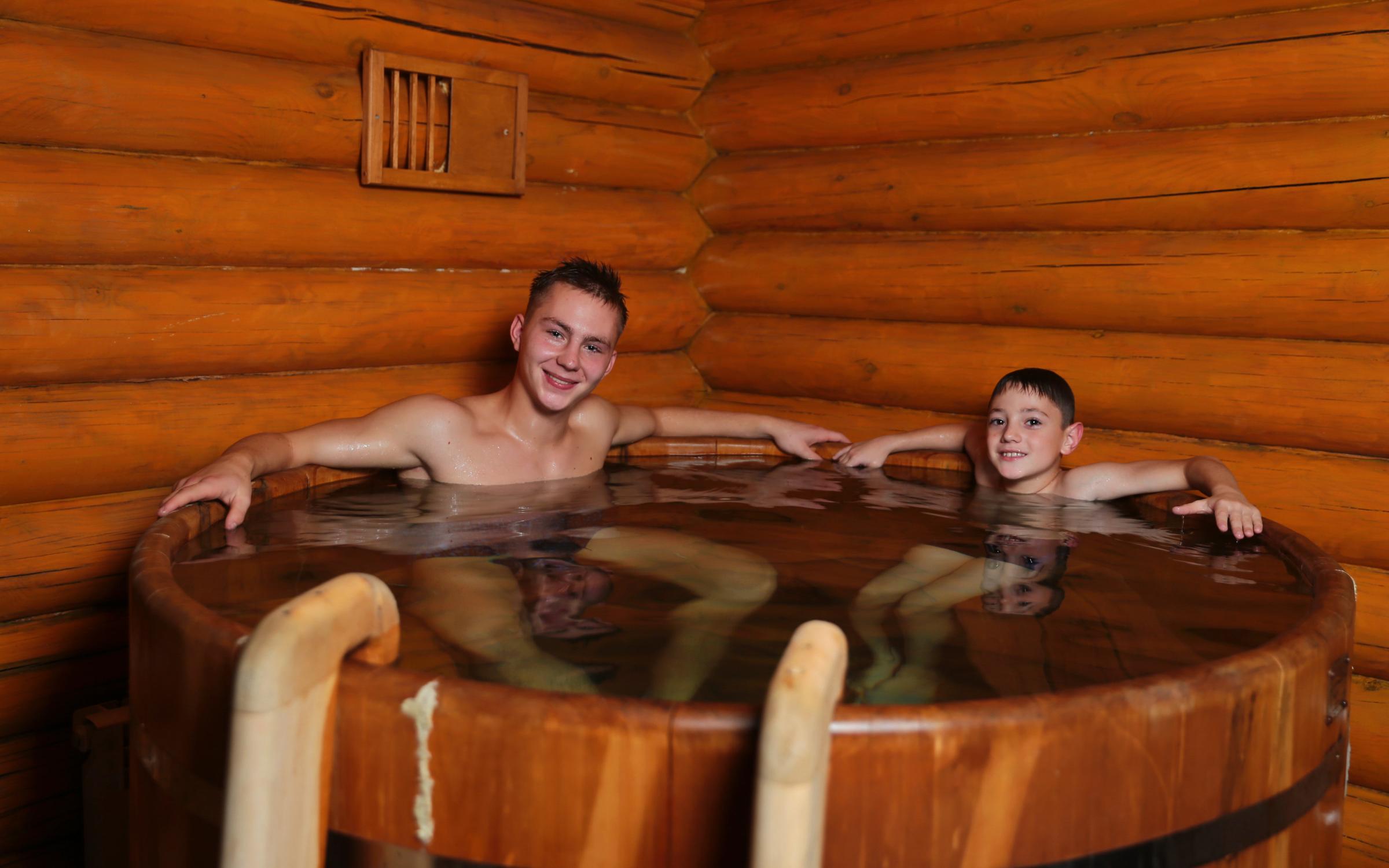 двин павлодар. гостиница двина сауна. казахская баня. баня саранск зелёная роща. баня сауна харцызск.