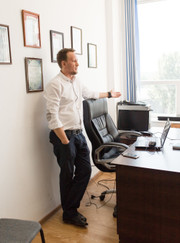 Бизнес-консультант, бухгалтер Дмитрий Александрович Печуев