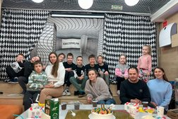 Развлекательный центр Квеструм.рф, с рейтингом 4 - находится по адресу Удмуртская Республика, Ижевск, Лихвинцева улица, 46 