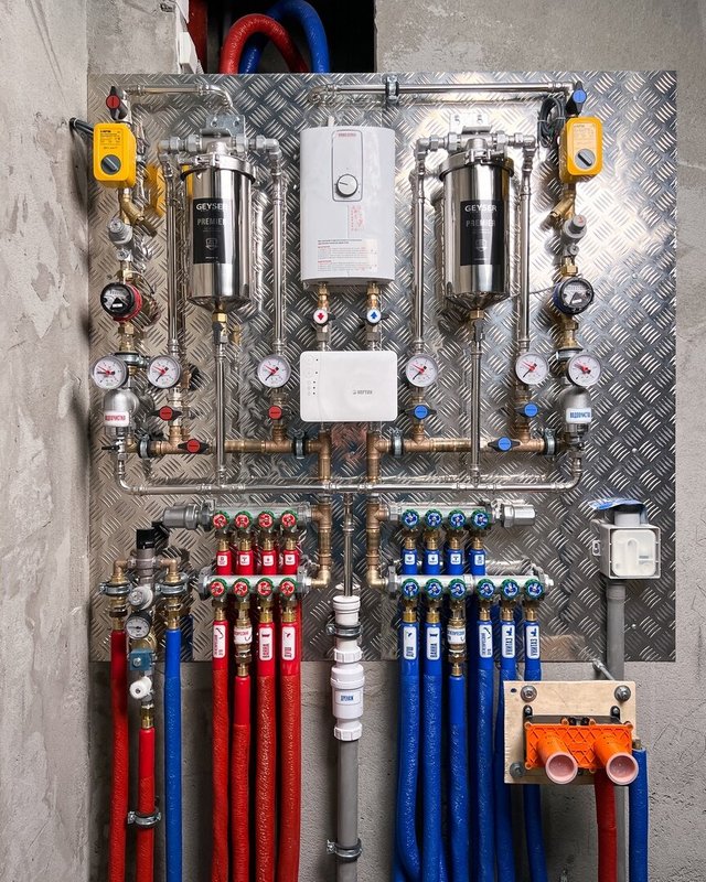 фотография работы Магазина Elegant-Heating в ТЦ Гвоздь