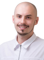 Главный врач, имплантолог Андрей Евгеньевич Биктимиров