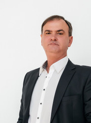 Пластический хирург Валерий Владимирович Пискарев