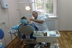 Стоматологическая клиника Динас, с рейтингом 3.2 - находится по адресу Самара, Спортивная улица, 25а 