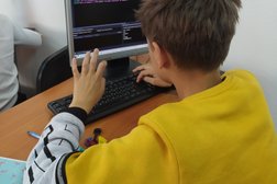 Клуб робототехники и программирования Курсор, с рейтингом 4.1 - находится по адресу Тюмень, улица Мельникайте, 105 