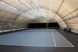 Школа тенниса и падел Cooltennis, с рейтингом 5 - находится по адресу Москва, 3-я Песчаная улица, 2 ст2 