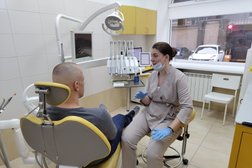 Клиника стоматологии и косметологии Стомадент, с рейтингом 3.3 - находится по адресу Ростов-на-Дону, Халтуринский переулок, 46а 